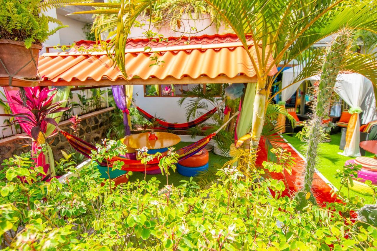 Hostal Gosen Puerto Baquerizo Moreno Exterior photo