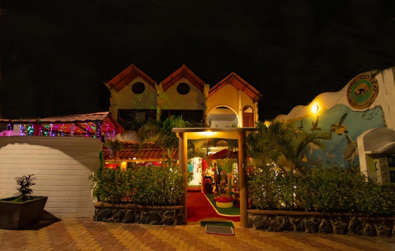 Hostal Gosen Puerto Baquerizo Moreno Exterior photo
