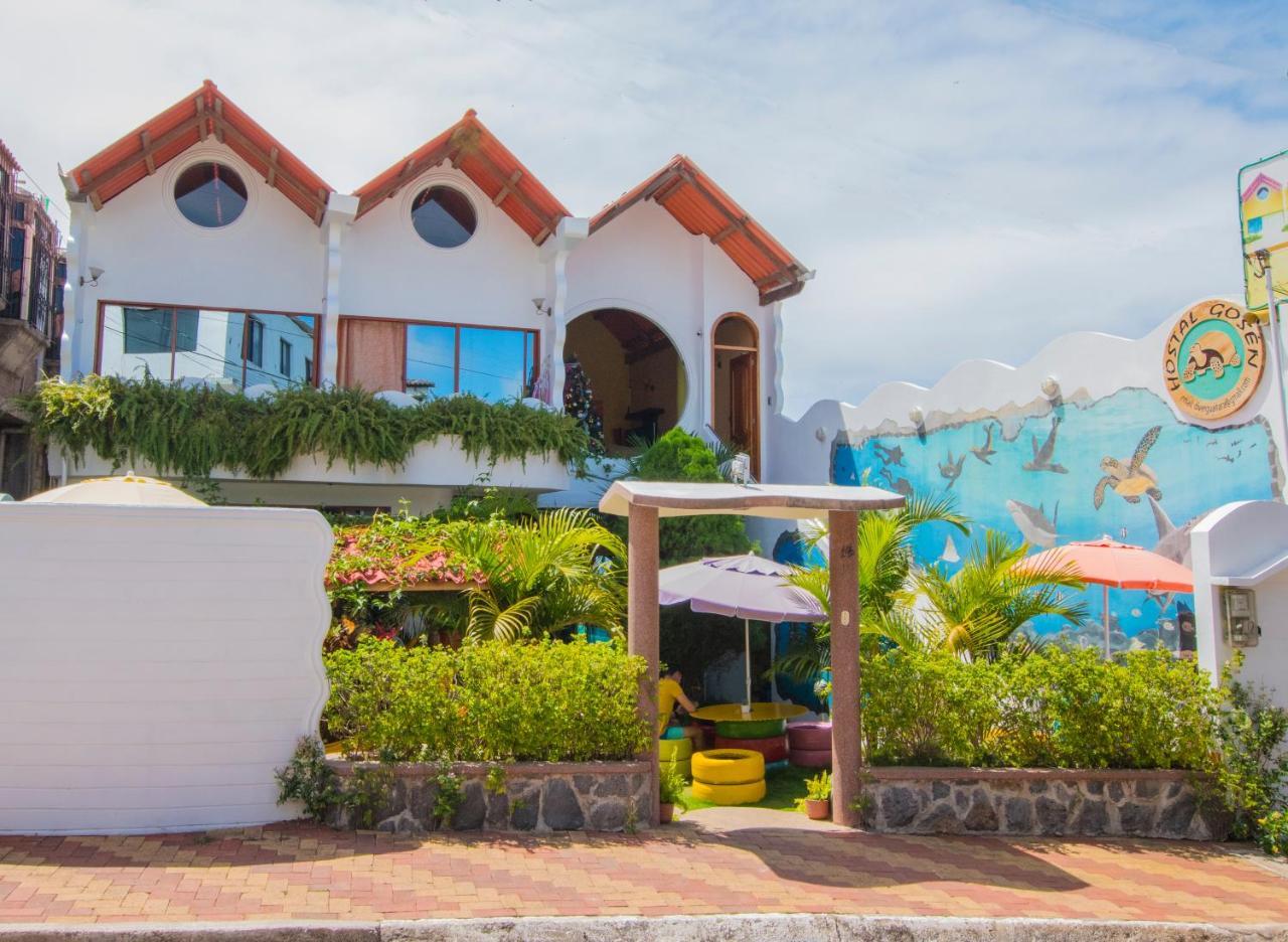 Hostal Gosen Puerto Baquerizo Moreno Exterior photo